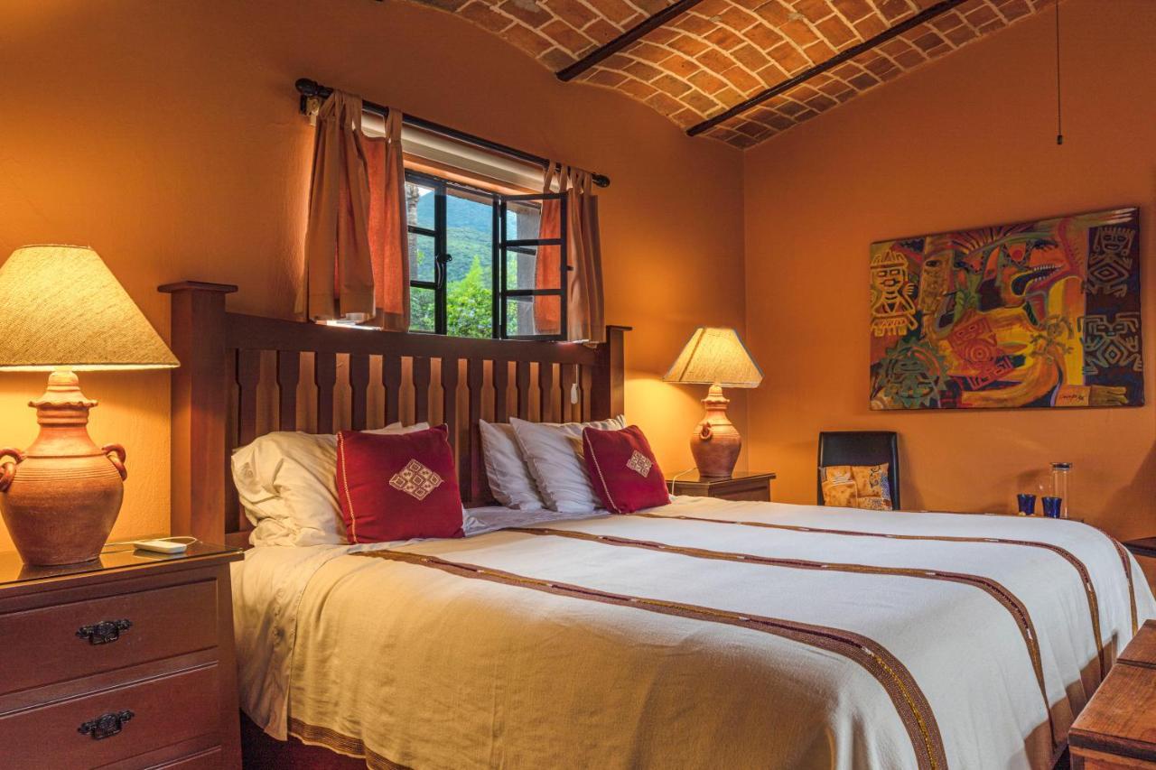 Casa Del Sol Inn Ajijic Dış mekan fotoğraf