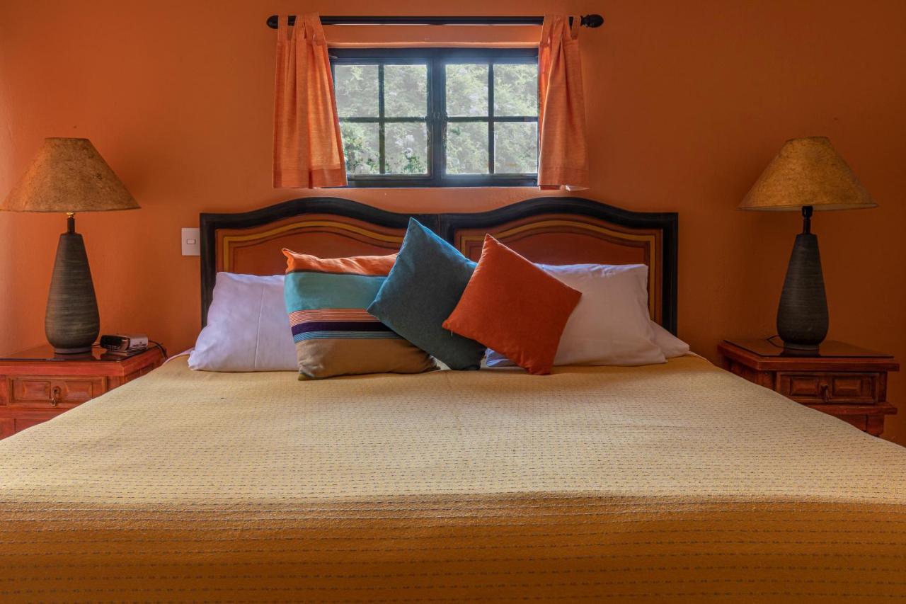 Casa Del Sol Inn Ajijic Dış mekan fotoğraf
