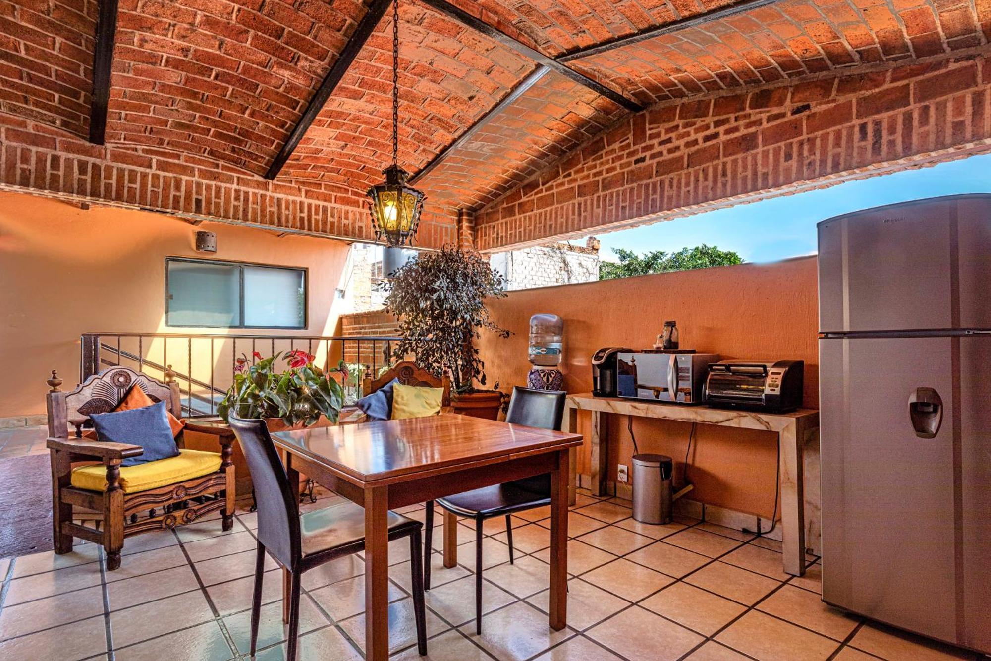 Casa Del Sol Inn Ajijic Dış mekan fotoğraf